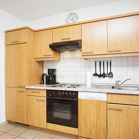 Zentrale Fewo Mit Balkon, Gratis Nutzung Vom Ahoi Erlebnisbad Und Sauna In Sellin - Villa Buskam Fewo 27 Goehren  Exterior photo
