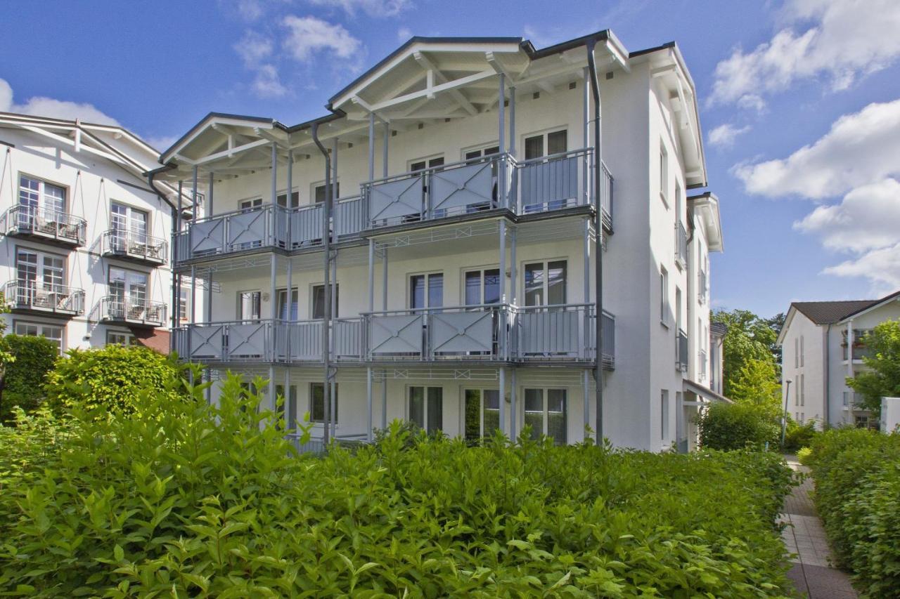 Zentrale Fewo Mit Balkon, Gratis Nutzung Vom Ahoi Erlebnisbad Und Sauna In Sellin - Villa Buskam Fewo 27 Goehren  Exterior photo