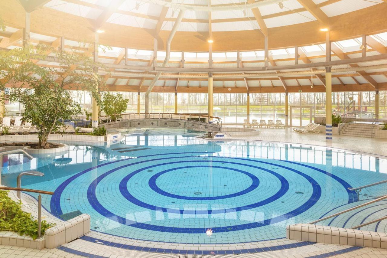 Zentrale Fewo Mit Balkon, Gratis Nutzung Vom Ahoi Erlebnisbad Und Sauna In Sellin - Villa Buskam Fewo 27 Goehren  Exterior photo